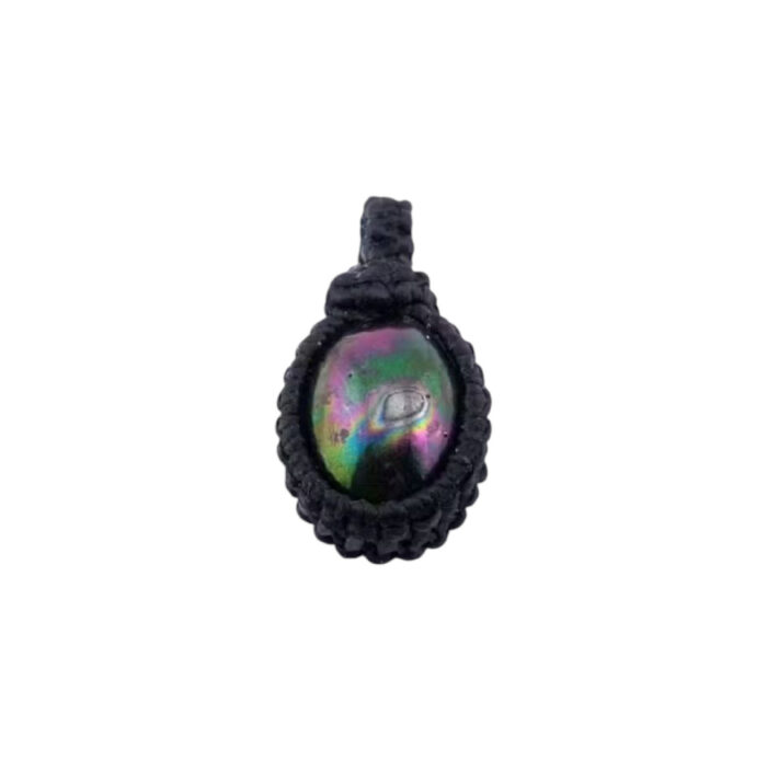 Natural Leklai Rainbow Pendant Um Khrum Mountain - Image 2