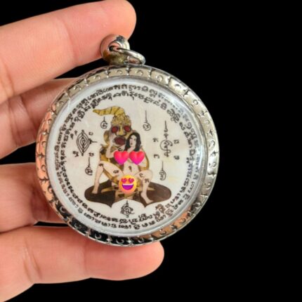 phra ngang locket Ajarn Phrot