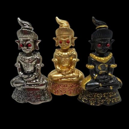 Amuleto Phra Ngang Khmer di Kruba Thamamuni BE 2558